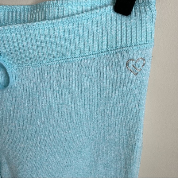 Aeropostale Live Love Dream Low Rise Fleece Sweatpants Neon Green Sz L - Picture 3 of 15